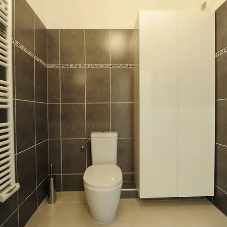 Апартаменты Mini Othello - Five Stars House *