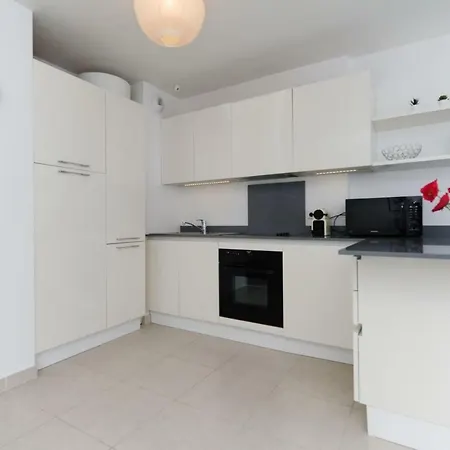 Mini Othello - Five Stars House Nice